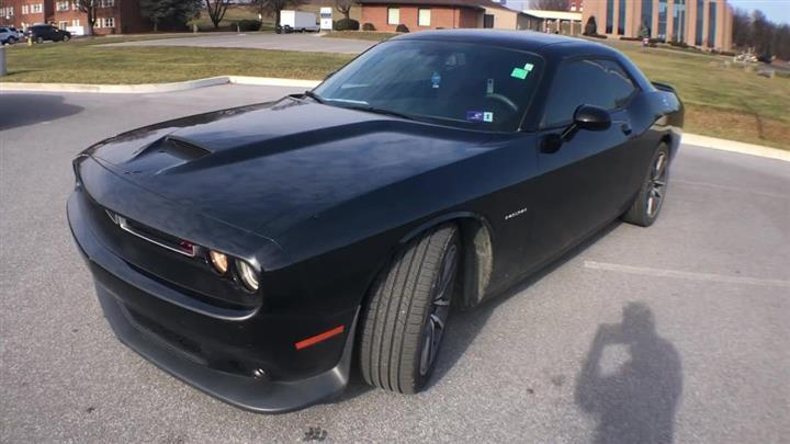 $31000 : PRE-OWNED  DODGE CHALLENGER R/ image 4