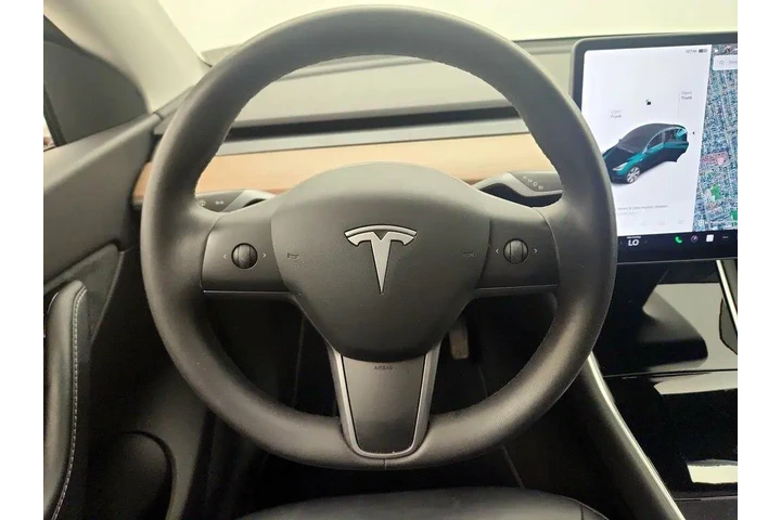 $26998 : Tesla Model Y 2021 AWD Long image 10