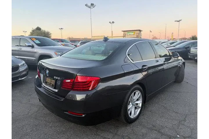 $14235 : BMW 5 Series 2014 528i 4dr S image 7