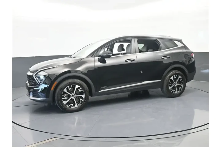 $23697 : Kia Sportage 2024 AWD EX 4dr image 2