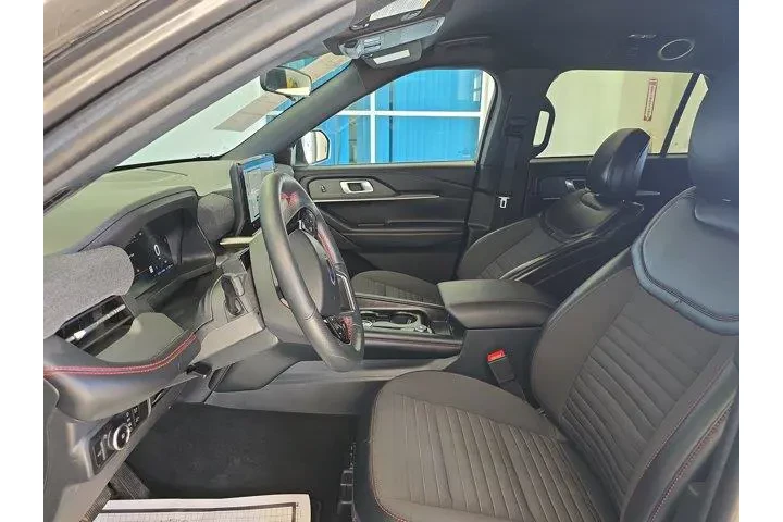 $38999 : Ford Explorer 2025 ST-Line 4 image 7