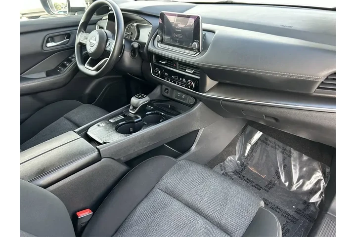 $19201 : Nissan Rogue 2024 SV 4dr Cro image 8