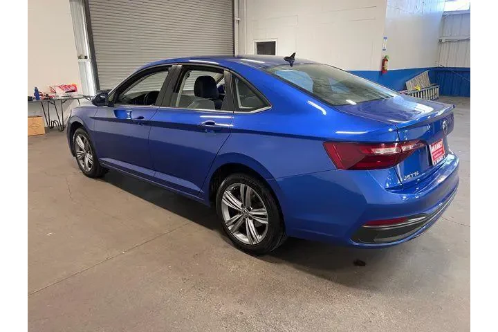 $18974 : Volkswagen Jetta 2024 SE 4dr image 5