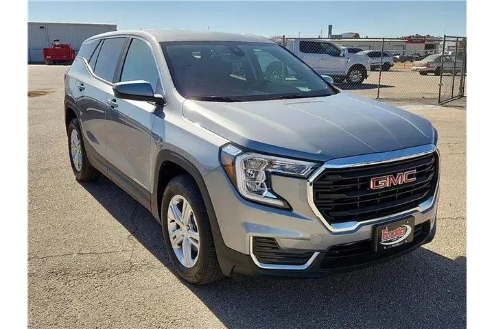 $28995 : GMC Terrain 2024 AWD SLE 4dr image 6