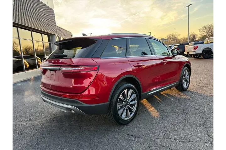 $33985 : Lincoln Corsair 2022 AWD Res image 7