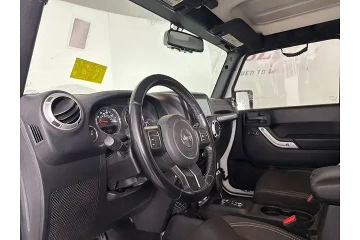 $17000 : Jeep Wrangler JK Unlimited 2 image 9