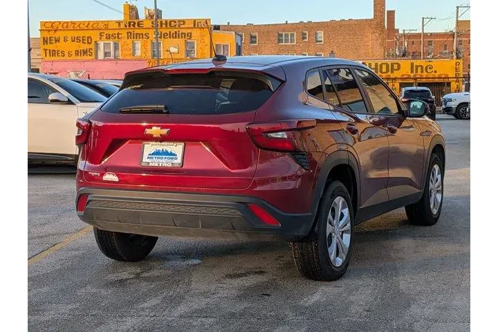 $19993 : Chevrolet Trax 2025 LS 4dr C image 3