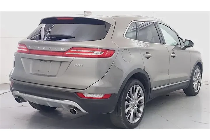 2015 Escape SE 4WD image 6