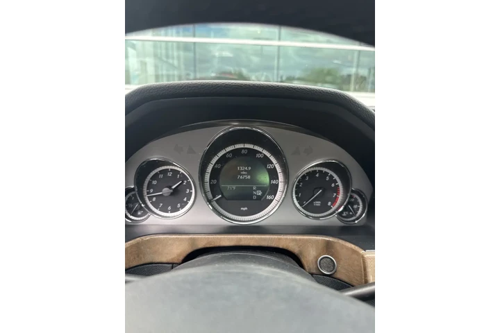 $10900 : Mercedes-Benz E-Class 2011 A image 1