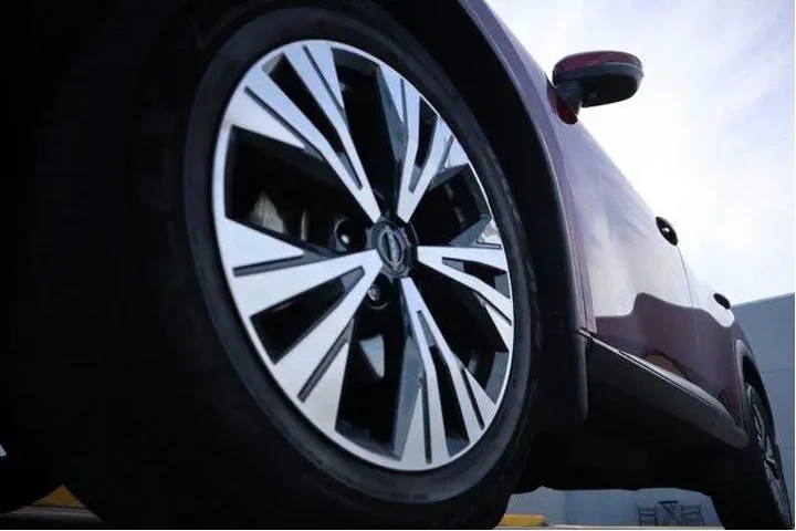 $19844 : Nissan Rogue 2023 AWD SV 4dr image 9