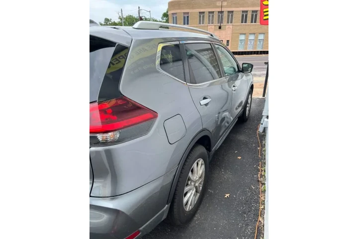 $13900 : 2018 Rogue S image 5
