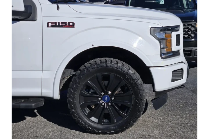 $32993 : Ford F-150 2020 4x4 Lariat 4 image 8