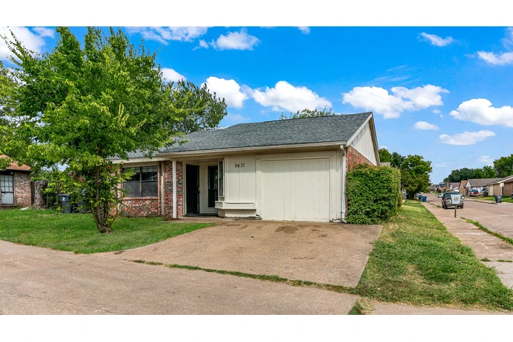 $2050 : casa de renta image 1