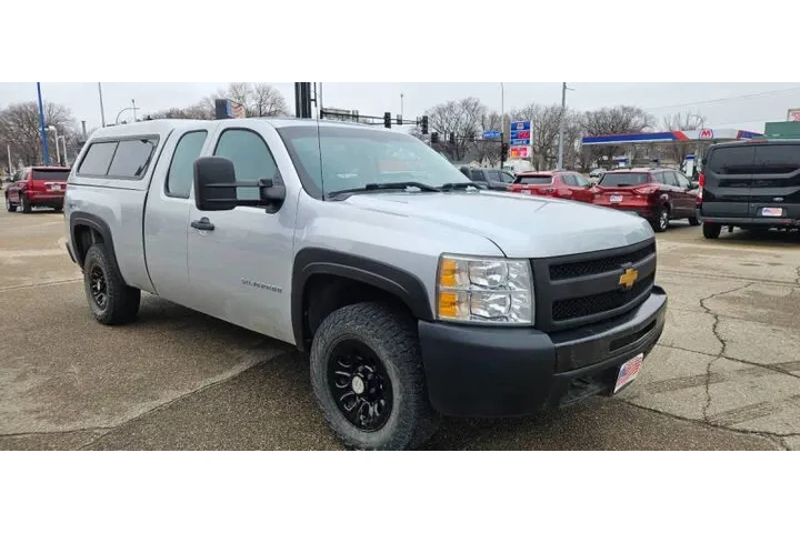 $9990 : 2013 Silverado 1500 Work Truck image 4