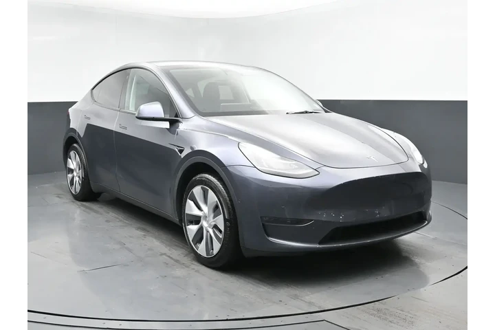 $24995 : Tesla Model Y 2022 AWD Long image 2