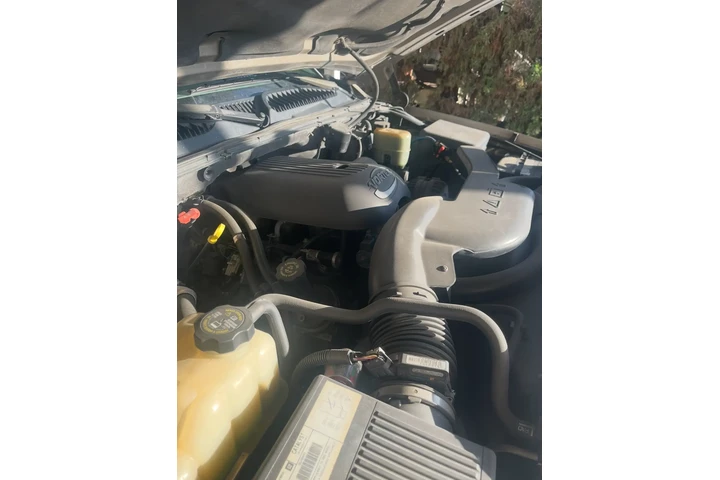 $4200 : 2001 GMC Yukon image 2