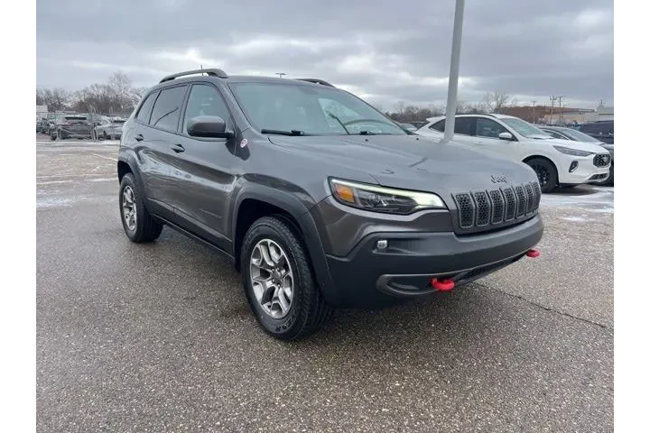 $18930 : Jeep Cherokee 2020 4x4 Trail image 3