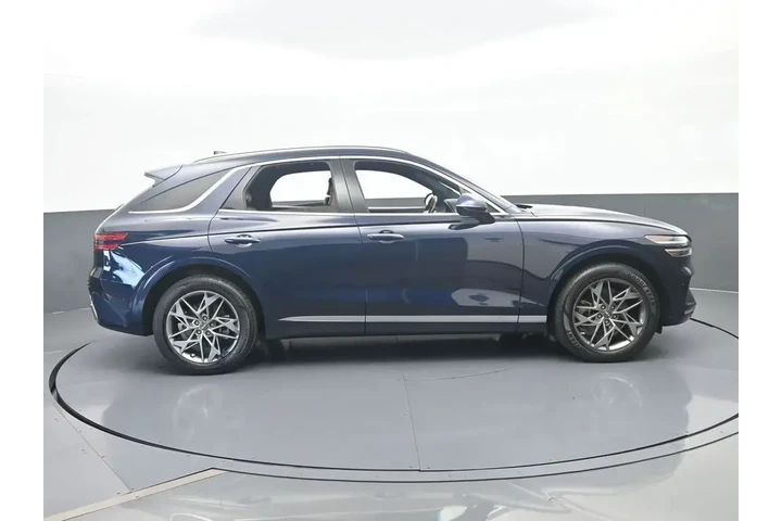 $24985 : Genesis GV70 2022 AWD 2.5T S image 7