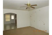 $950 : Rental property with 2 bedro thumbnail