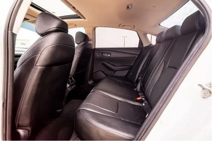 $29912 : Honda Accord Hybrid 2024 EX- image 5