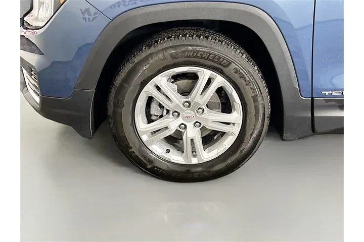 $25975 : GMC Terrain 2024 SLE 4dr SUV image 10