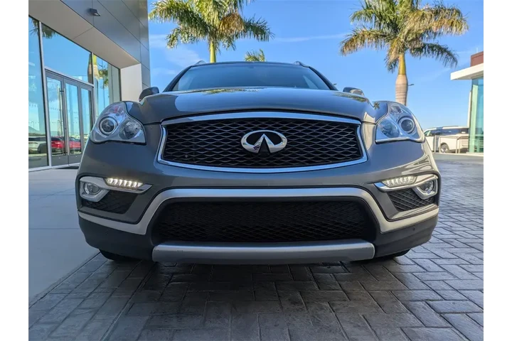 $14977 : INFINITI QX50 2017 4dr Cross image 9