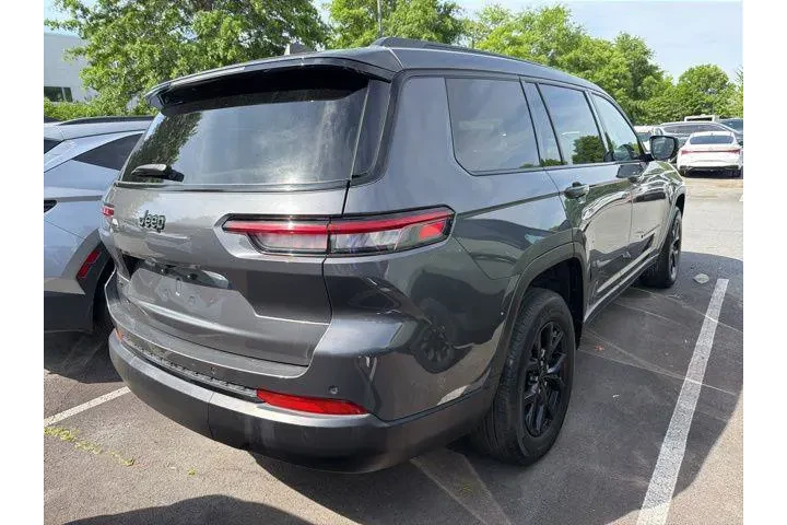 $32791 : Jeep Grand Cherokee L 2024 4 image 6