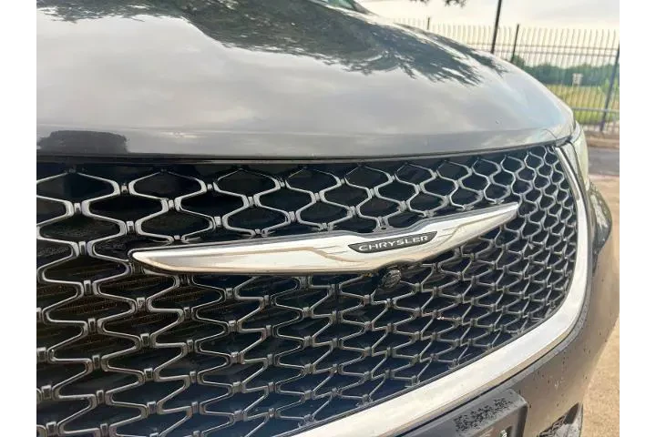 $22774 : Chrysler Pacifica 2024 Touri image 10