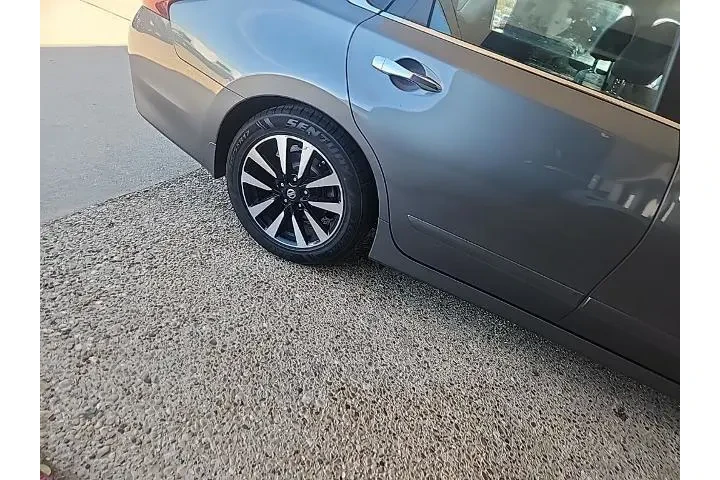 $10033 : Nissan Altima 2018 2.5 S 4dr image 7