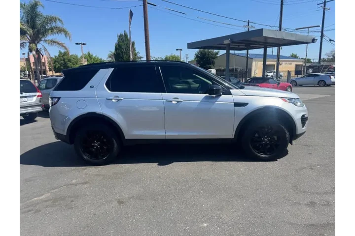 $10998 : 2016 Land Rover Discovery Spo image 9