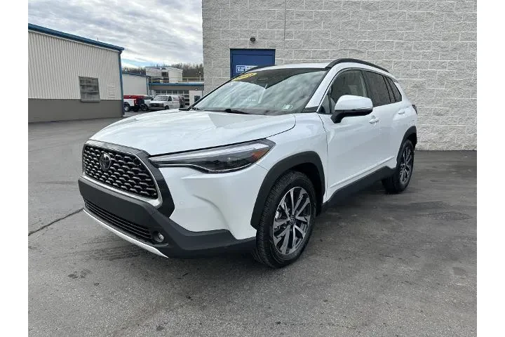 $27895 : Toyota Corolla Cross 2023 XL image 1