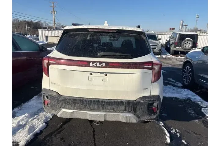 $24610 : Kia Seltos 2024 AWD S 4dr SU image 5