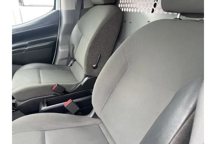 $9921 : Nissan NV200 2016 S 4dr Carg image 2