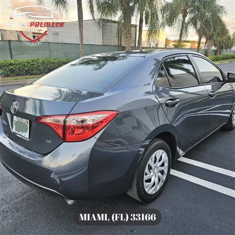 $14600 : Toyota Corolla LE 2018 image 4