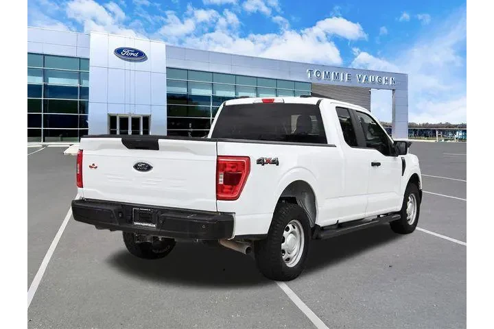 $30961 : Ford F-150 2023 4x4 XL 4dr S image 3