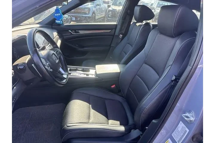 $25000 : Honda Accord Hybrid 2022 Spo image 10