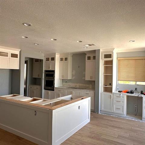 Custom Kitchen Cabinets image 1