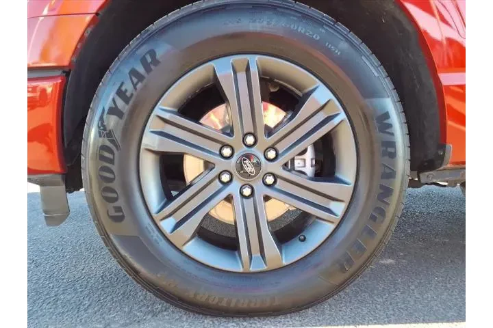 $37691 : Ford F-150 2023 4x2 XLT 4dr image 9