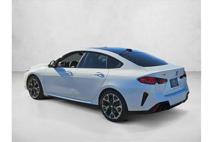 $37020 : BMW 2 Series 2025 AWD 228 xD image 7