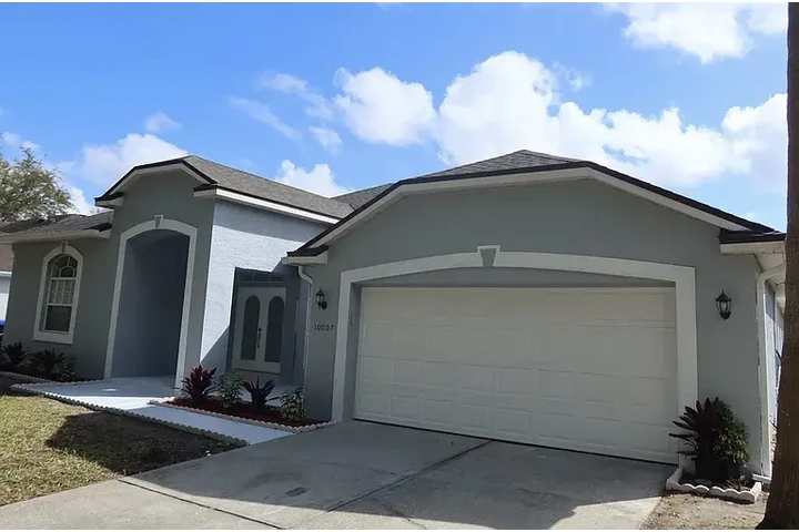 $2100 : HOUSE AVAILABLE IN ORLANDO FL image 6