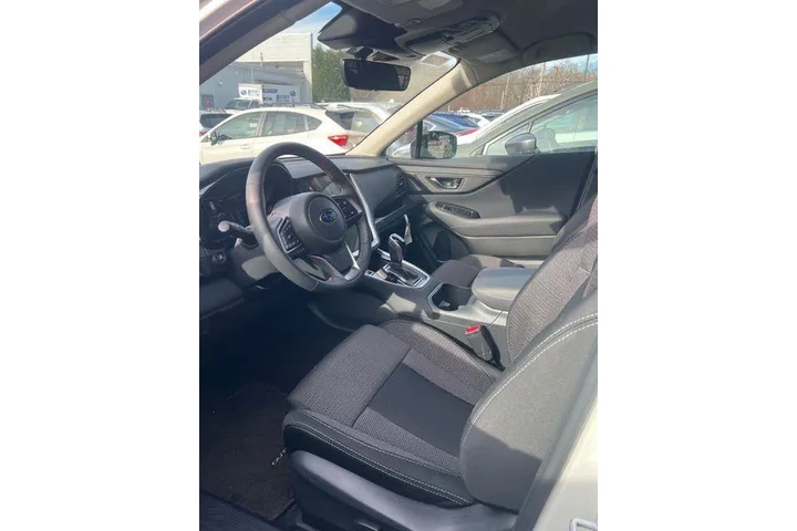 $32500 : Subaru Outback 2025 AWD Prem image 7