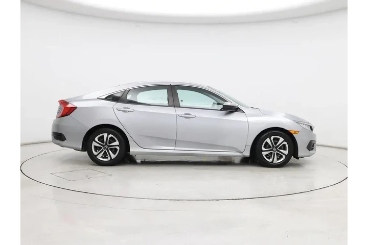 $17998 : Honda Civic 2016 LX 4dr Seda image 7