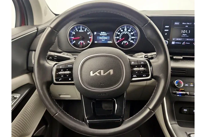 $29998 : Kia Carnival 2024 LX 4dr Min image 10