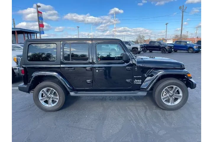 $30988 : Jeep Wrangler Unlimited 2021 image 9