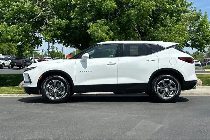$29995 : Chevrolet Blazer 2025 AWD LT image 5