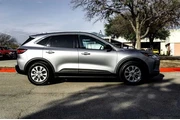$16025 : Ford Escape 2023 Active 4dr thumbnail