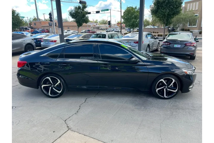 2018 Accord Sport CVT image 4