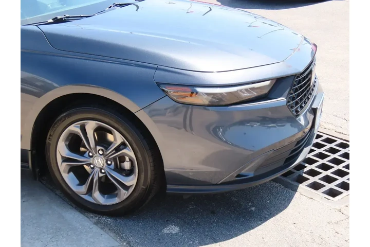 $23999 : Honda Accord 2024 EX 4dr Sed image 7