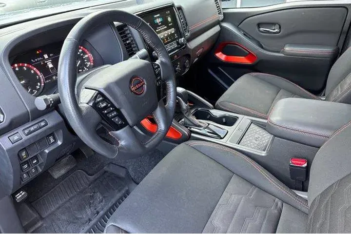 $36282 : Nissan Frontier 2023 4x4 S 4 image 10