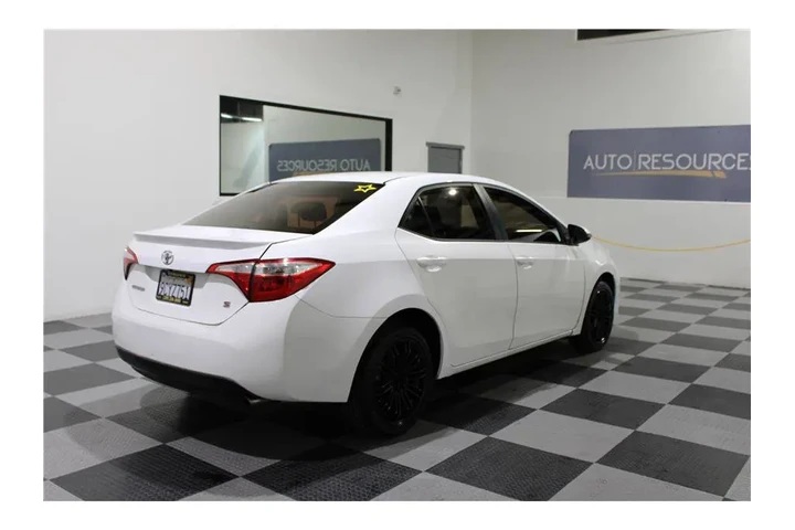 $13149 : Corolla 2015 image 3